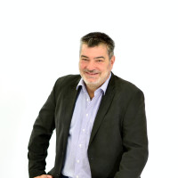 Porträtfoto von Steffen Haas